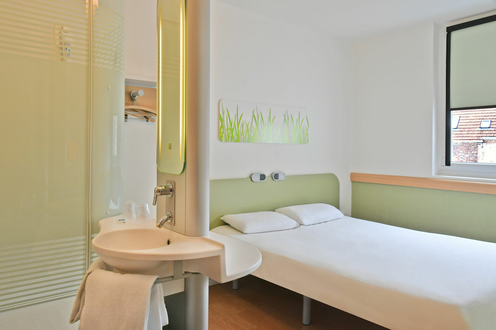 Ibis Budget Saint-Quentin Centre Gare Dış mekan fotoğraf
